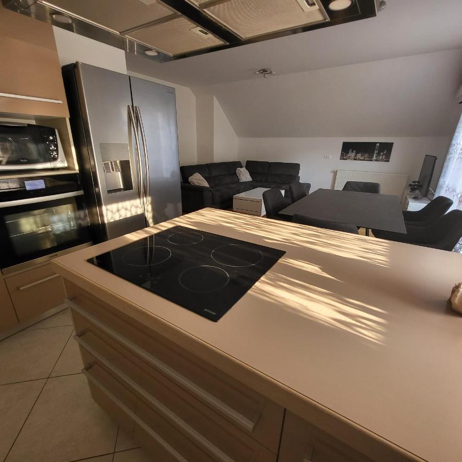 Apartment Zelimlje Škofljica Eksteriør bilde