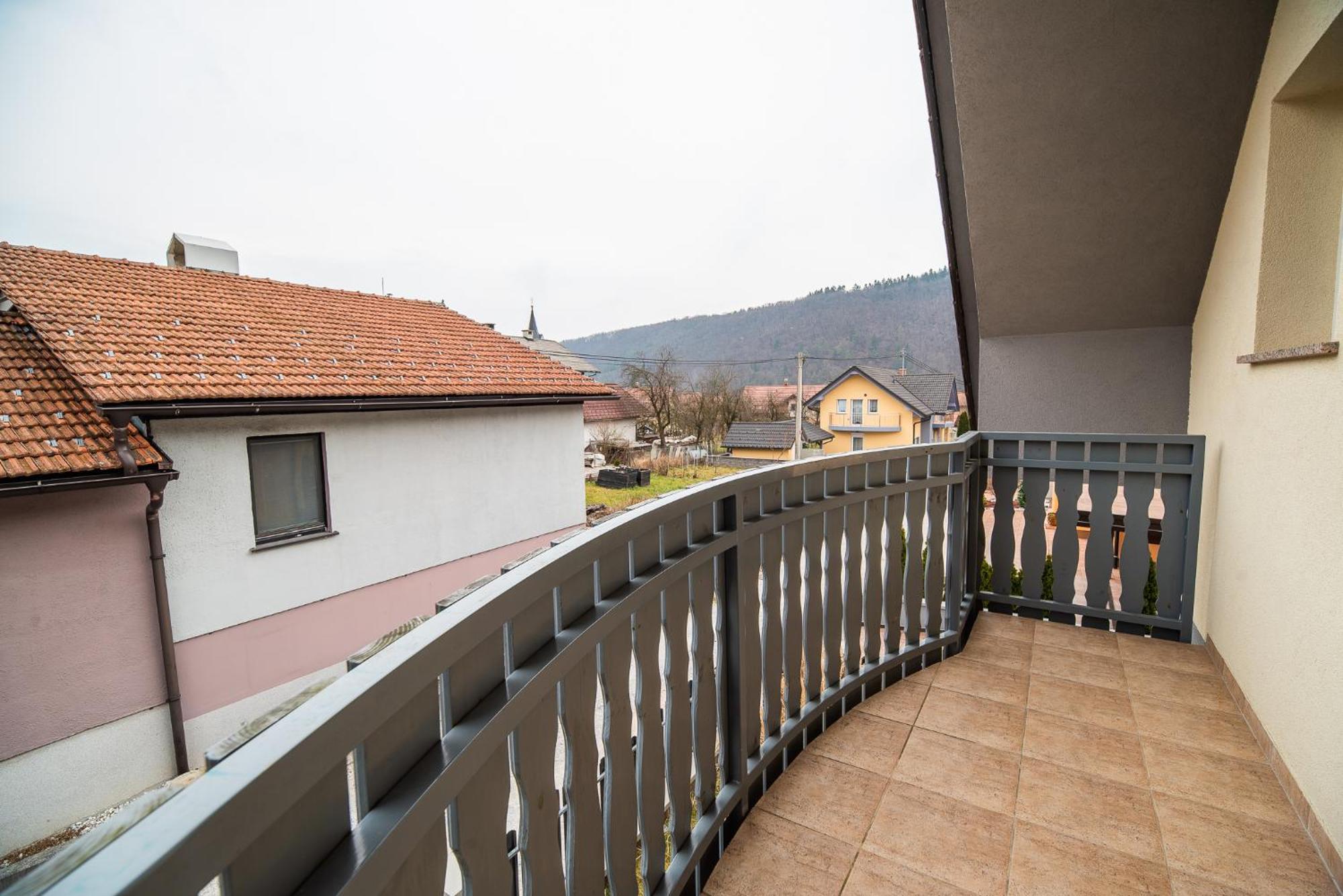 Apartment Zelimlje Škofljica Eksteriør bilde